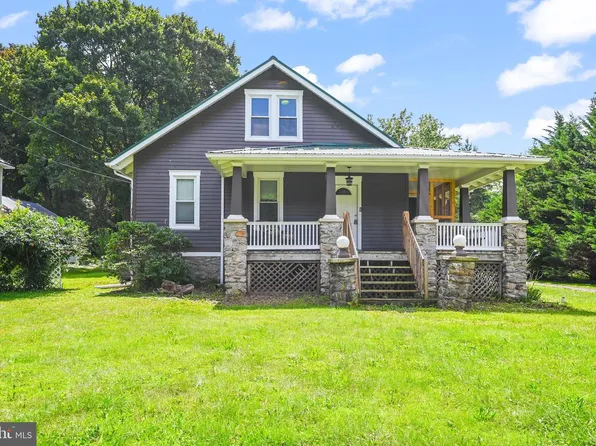 15050 Wyndham Ave, Blue Ridge Summit, PA 17214