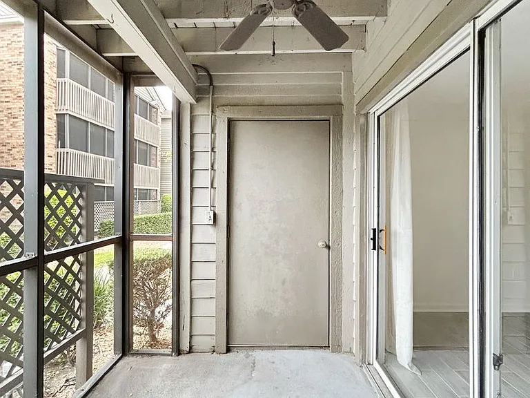 2500 Winding Creek Blvd #G106 — Photo 4