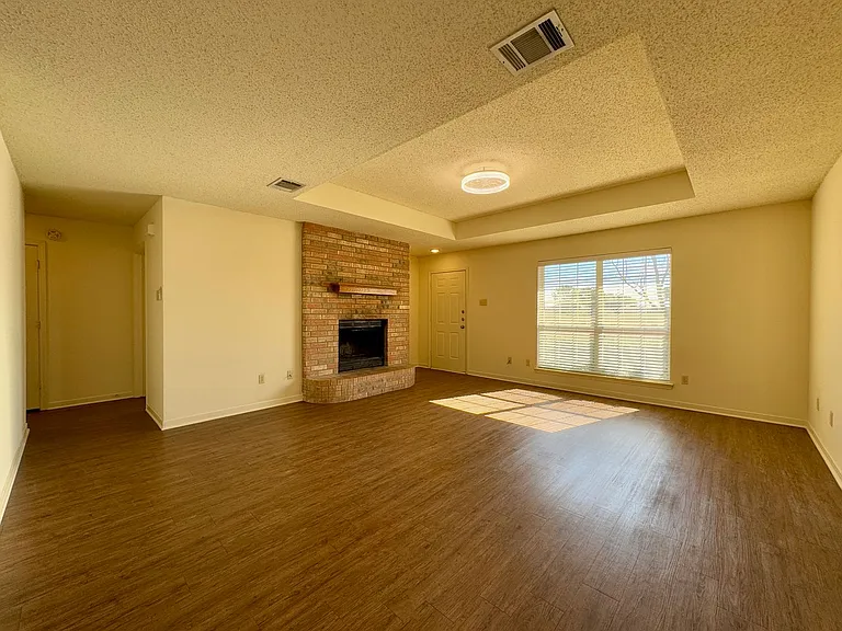 9611 Panther Way — Photo 2