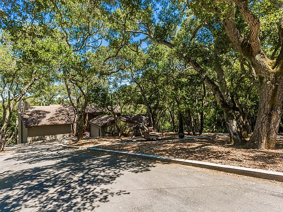 3rd image of 155 Teresita Way