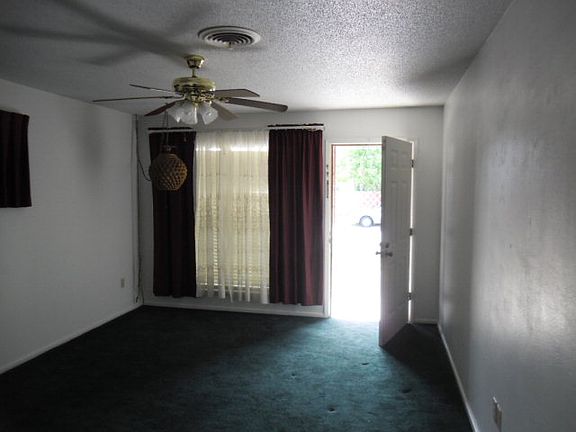 2nd image of 2700 Quince Ave