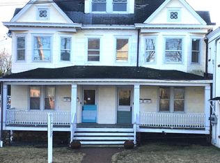 37 East Ave #D, New Canaan, CT 06840