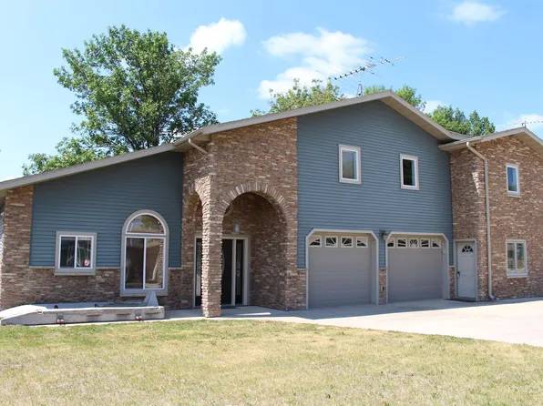 860 E Shore Dr, Lake View, IA 51450