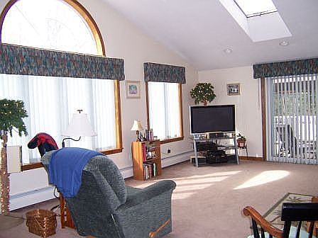 28 x 16 Family Room