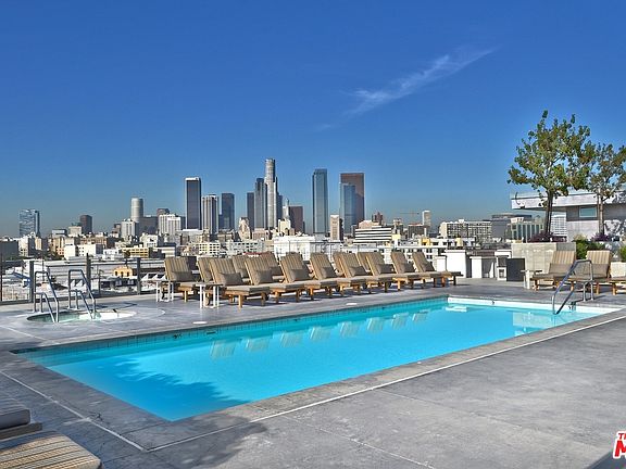 2nd image of 527 Molino St Unit 215