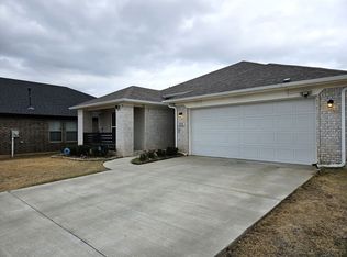 3105 Old Frisco Rd, Norman, OK 73069