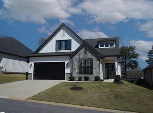 134 Winding Rock Rd, Simpsonville, SC 29680