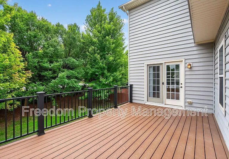 7629 Hamelin Ln — Photo 45