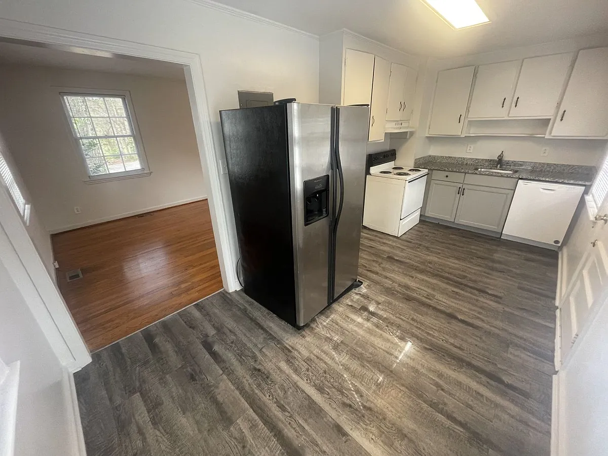 Building Photo - 313 Angier Ave