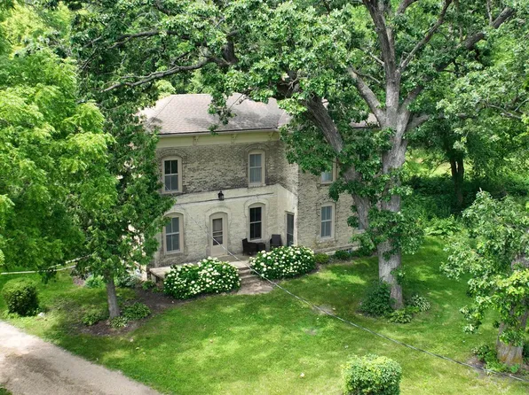 N7119 Colbo ROAD, Burlington, WI 53105