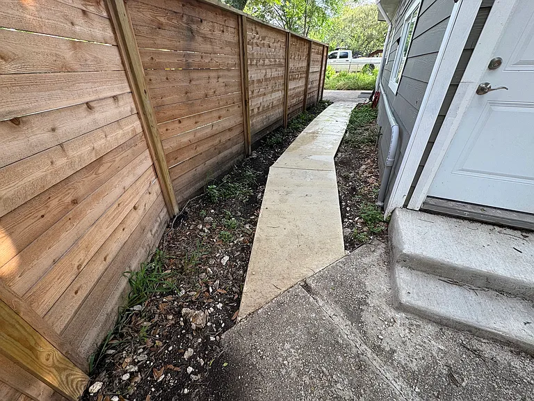 127 Loy Dr — Photo 15