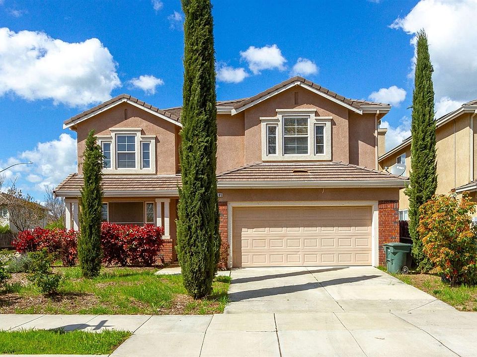 1st image of 4385 Oakridge Dr