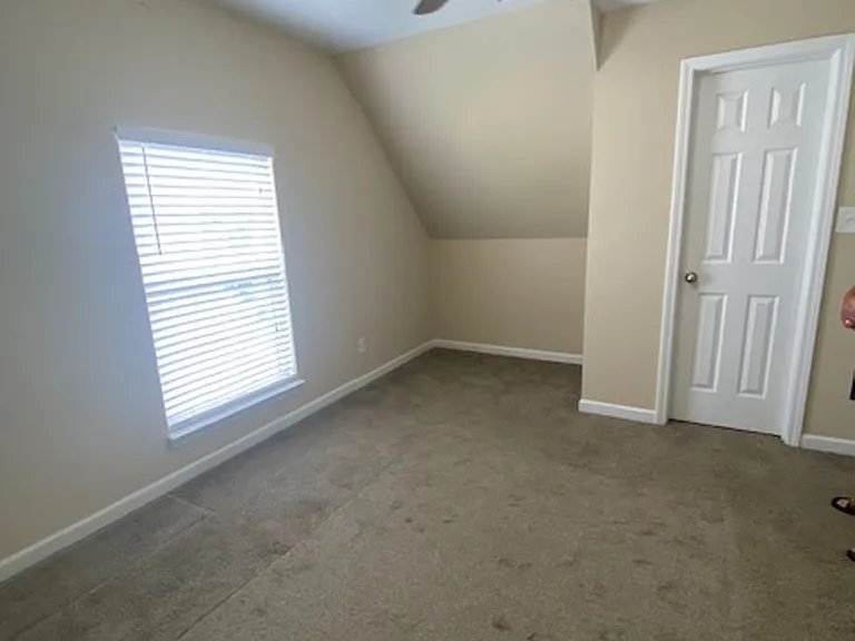 3057 Holly Brook Cir NE — Photo 12