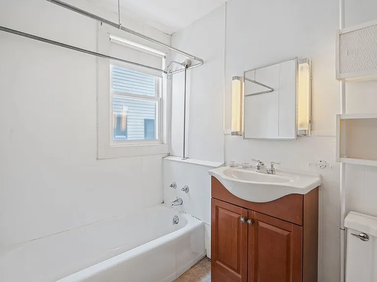 135 Sagamore St #2 — Photo 5