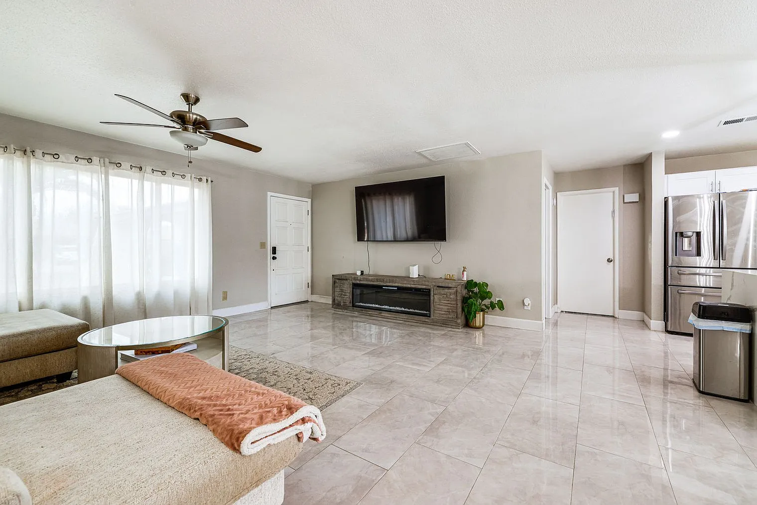 3 bed, 2.0 bath, 1442 sqft, $10,066 — Photo 1