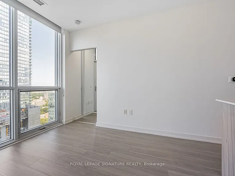 1 Yorkville Ave #3203 — Photo 11