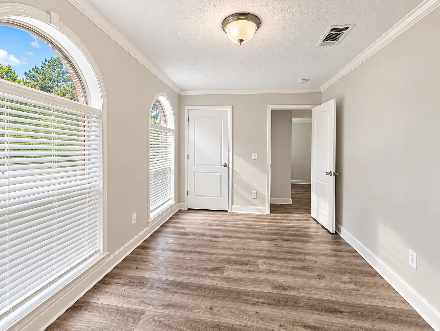 3 bed, 1550 sqft, $1,675 — Photo 3