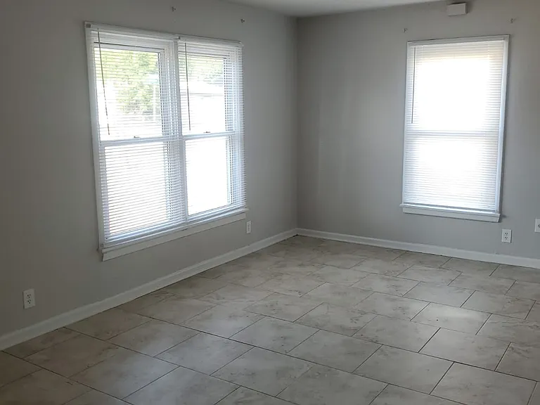 2308 Jasper St — Photo 5