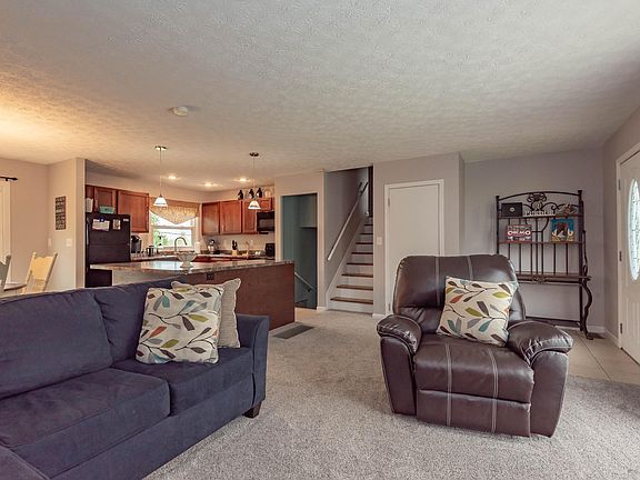5th image of 3702 W Parkview Dr