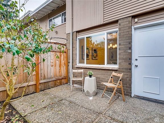 2nd image of 5926 123rd Ave SE