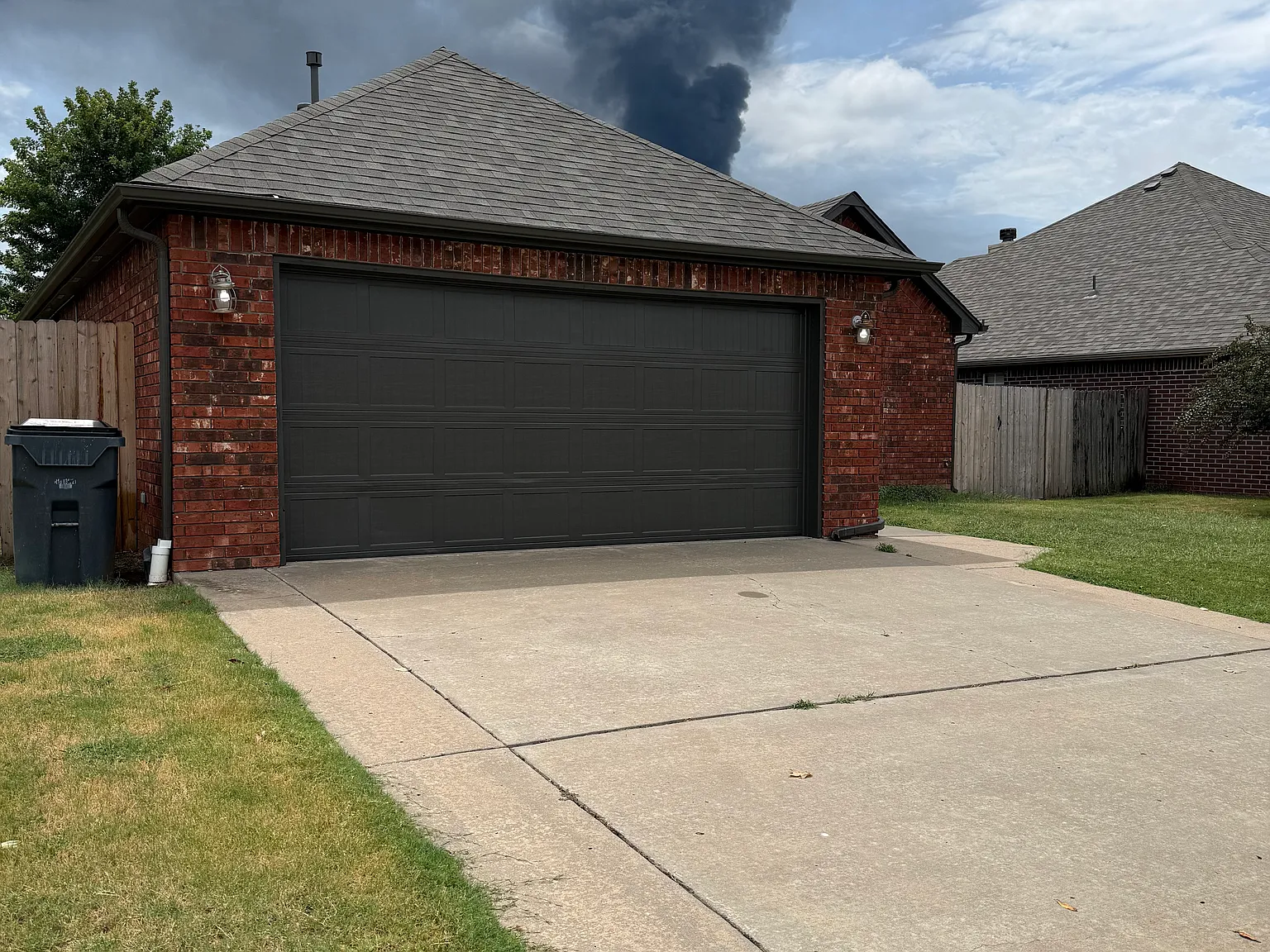 3 bed, 1554 sqft, $1,900 — Photo 2