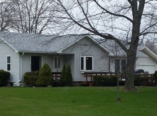 28863 Vintage Dr, New Hudson, MI 48165