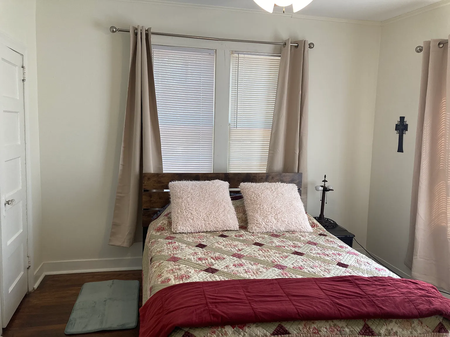 2 bed, 800 sqft, $1,200 — Photo 3