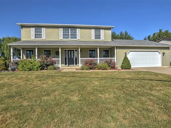 1305 Westside Dr, Mt Zion, IL 62549