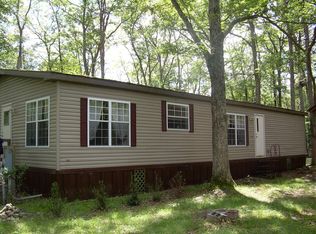 Ness Rd, Dingmans Ferry, PA 18328