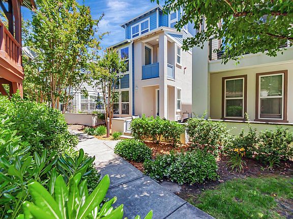 3rd image of 4242 Streamside Drive