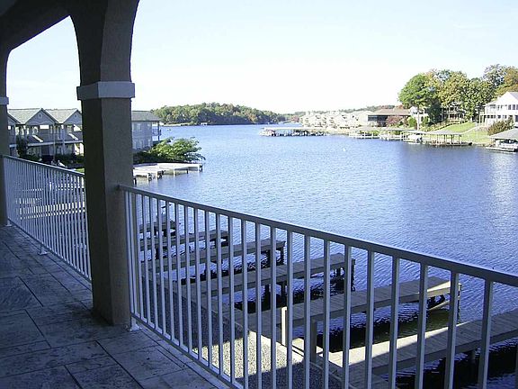 2nd image of 154 Villa Point #C