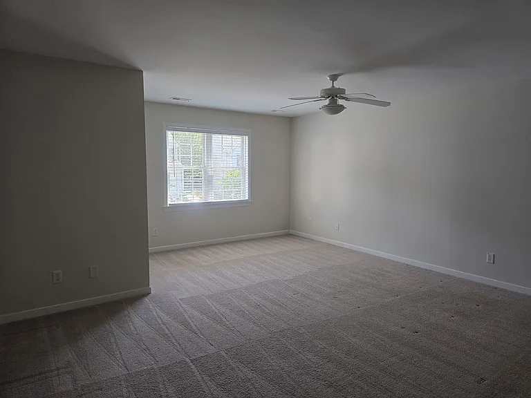 9521 Pine Trails Ct — Photo 18
