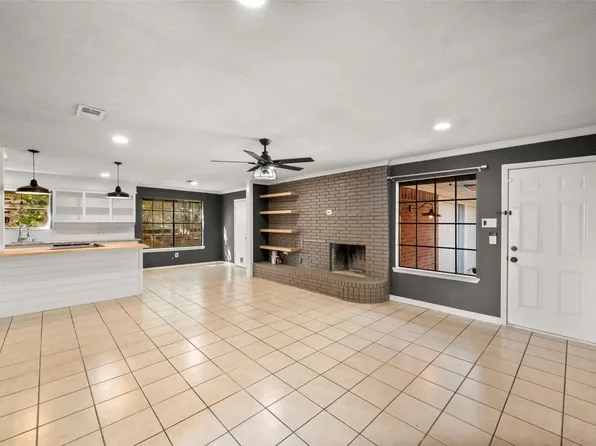 7300 Camelot Rd, Fort Worth, TX 76134
