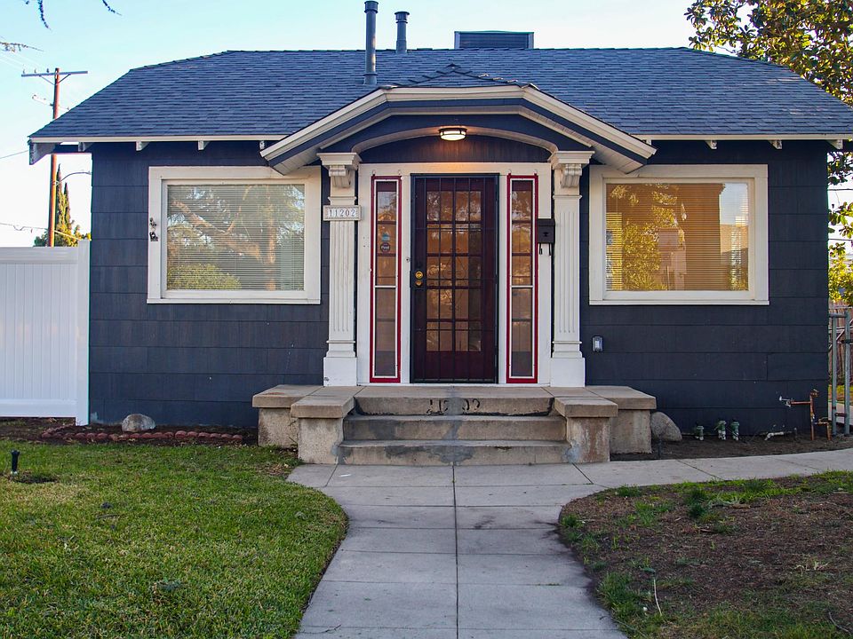 1st image of 11202 Califa St