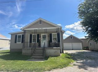 1918 Stephens St, Hannibal, MO 63401