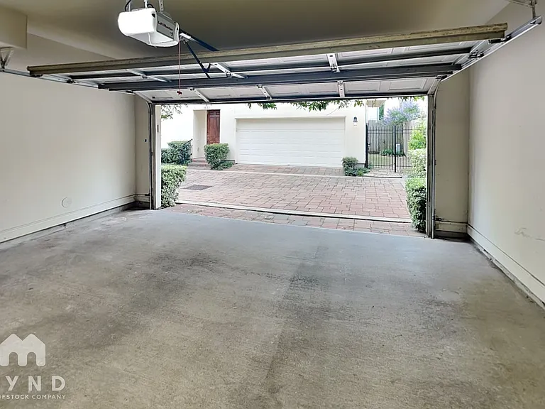 1609 Summer St — Photo 18