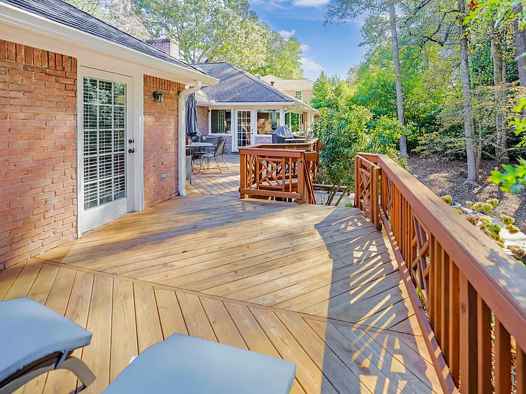 5735 Riverwood Dr NW — Photo 32