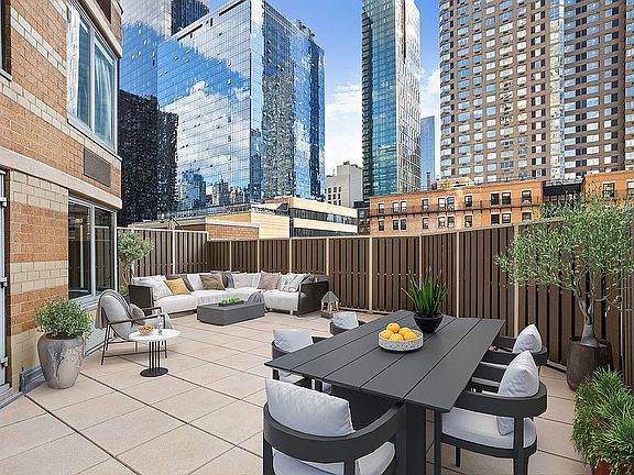 2nd image of 500 W 43rd St APT 3B