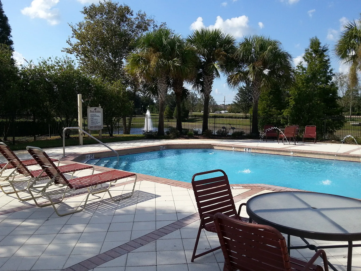 3 bed, 1325 sqft, $1,725 — Photo 4