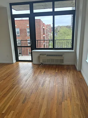 Rented by OOAKB&F INC | media 31