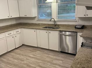 903 E 11th St, Texarkana, AR 71854