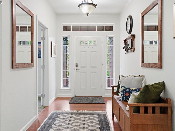 5th image of 2215 S 13th Cir