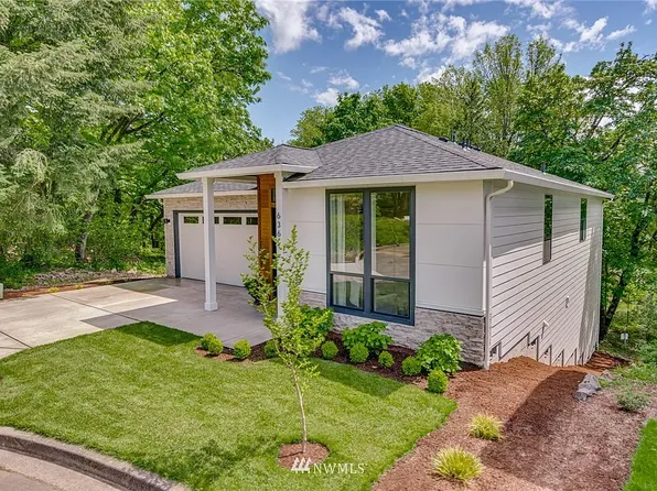636 W U St, Washougal, WA 98671