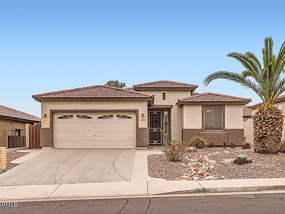 2nd image of 10762 W CIMARRON Drive
