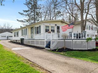 4753 E Lake Rd, Livonia, NY 14487