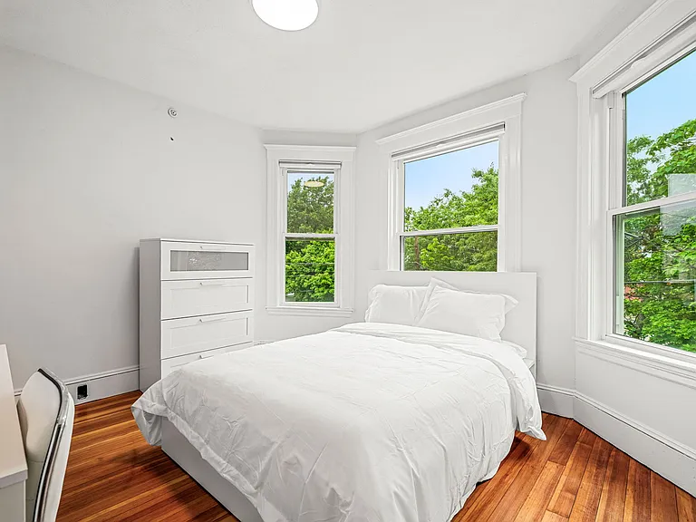 18 Benedict St #3 — Photo 1