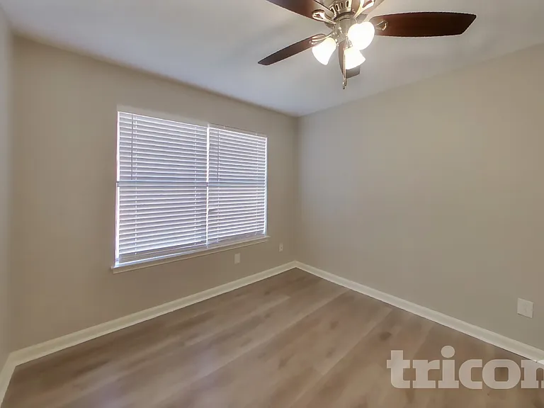 1252 Payne Dr — Photo 9