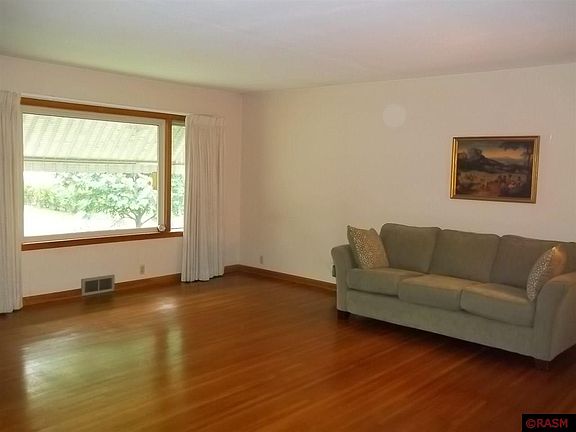 2nd image of 727 Belwood Dr