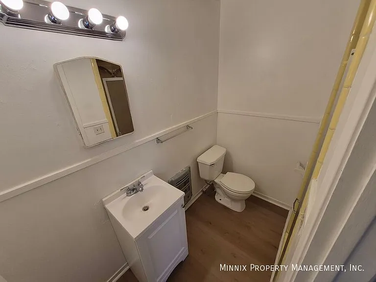 4226 SW 2nd Ave #6 — Photo 14