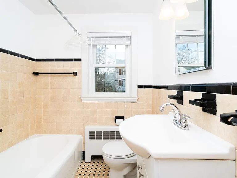 7 Mangano Ct #2 — Photo 7